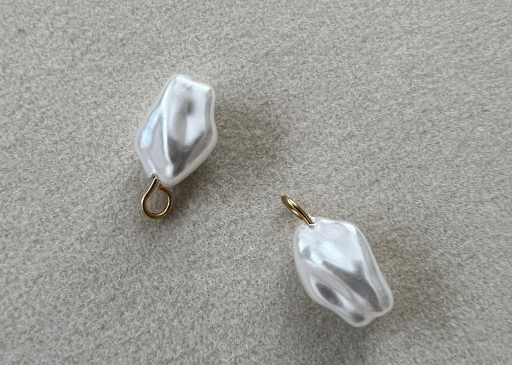 Baroque Pearl Charm