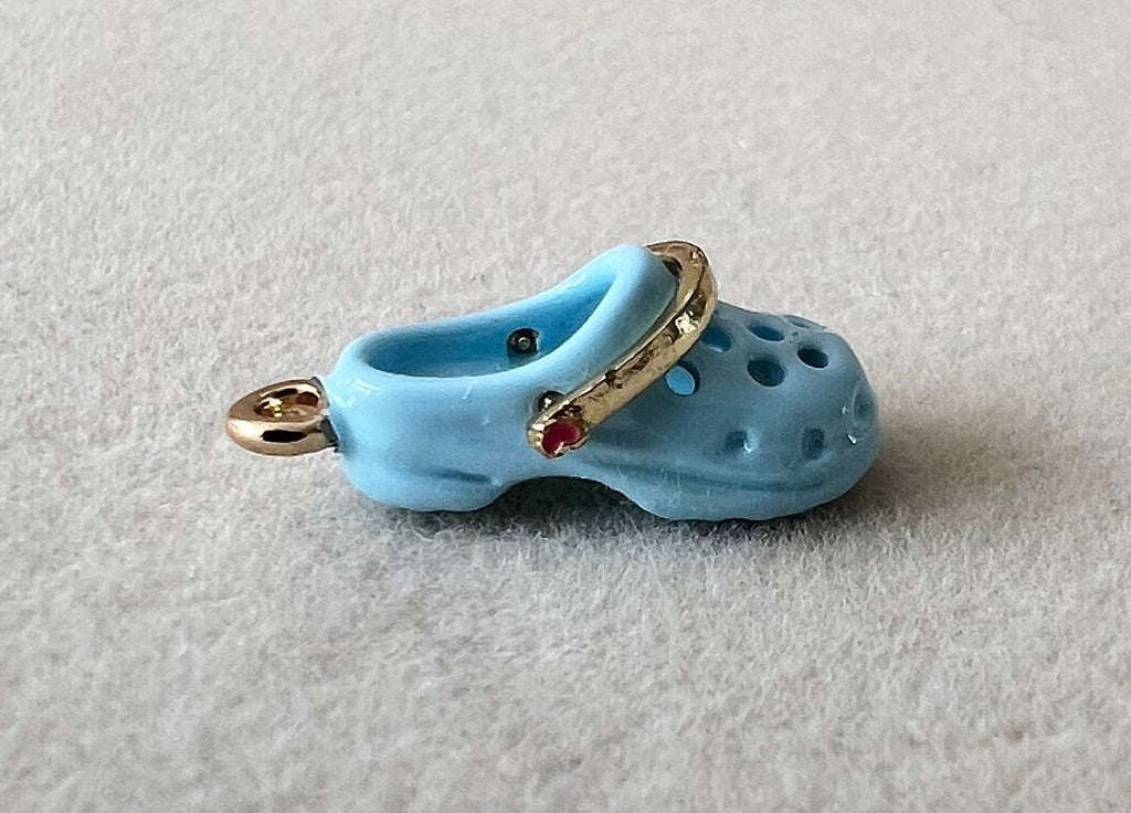 Comfy charm