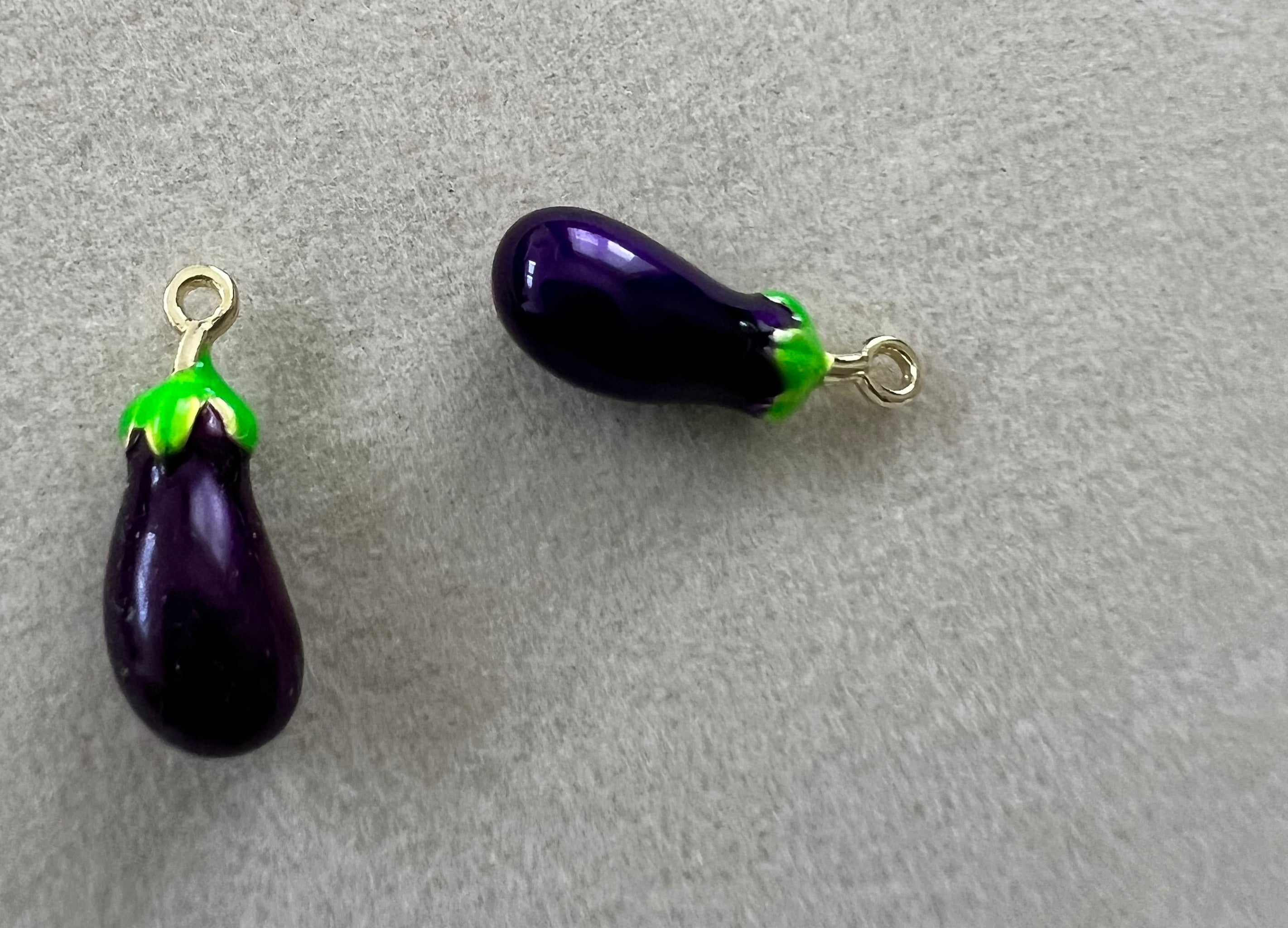 Aubergine Charm